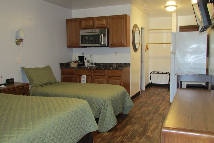 Room 8 of 31