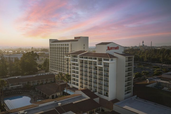 Hotel 2 of 108