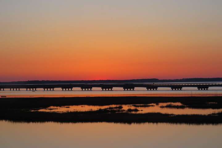 Comfort Suites Chincoteague Island Bayfront Resort