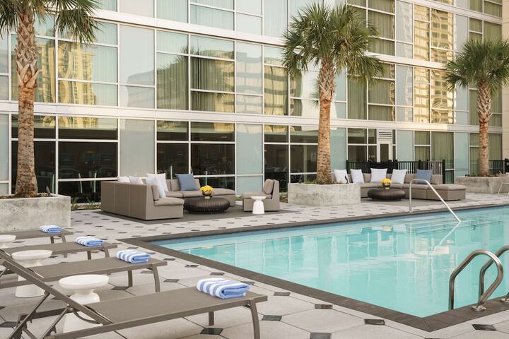 Pool 7 of 65