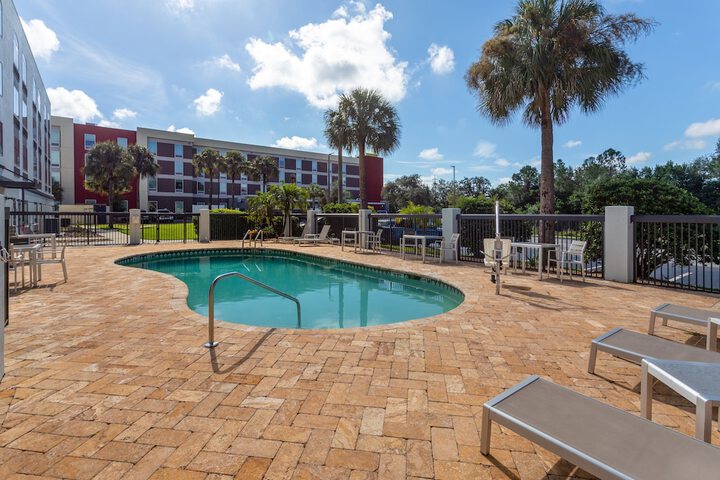 Pool 5 of 40