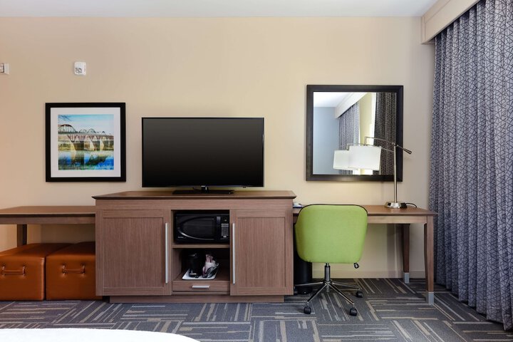 Room 18 of 42