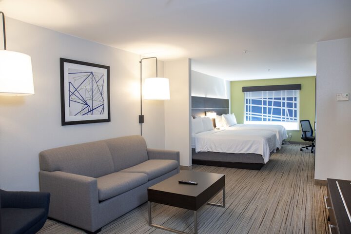 Room 19 of 59