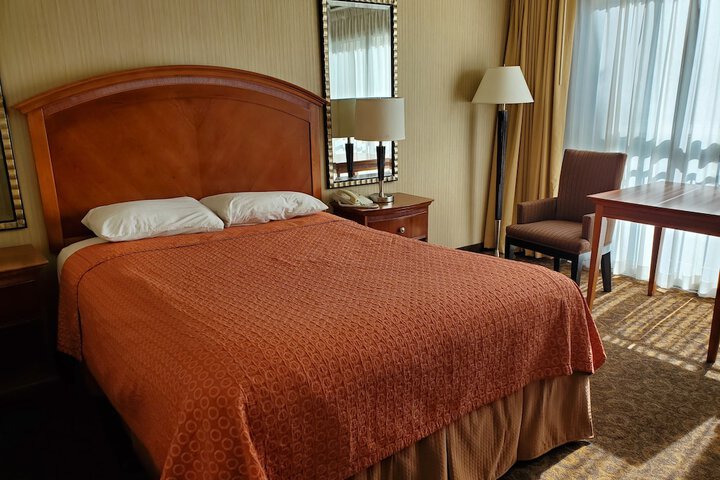 Room 38 of 46
