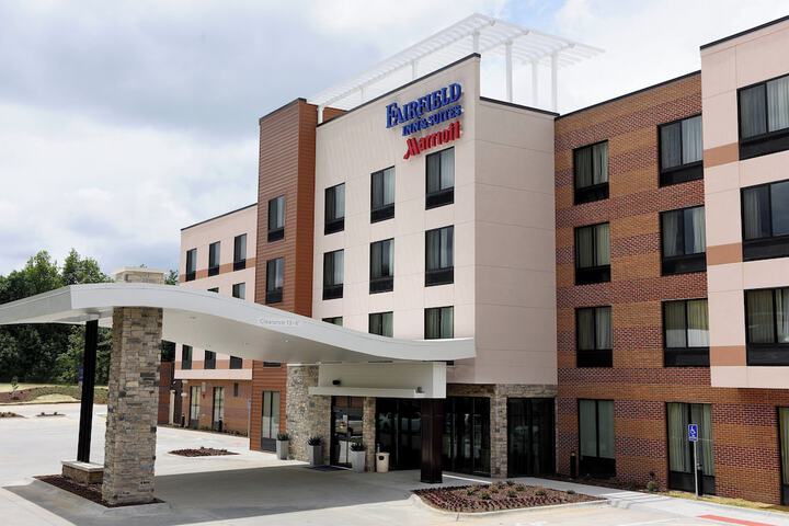 Hotel 2 of 27
