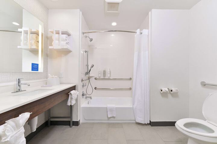 Hampton Inn Laplace