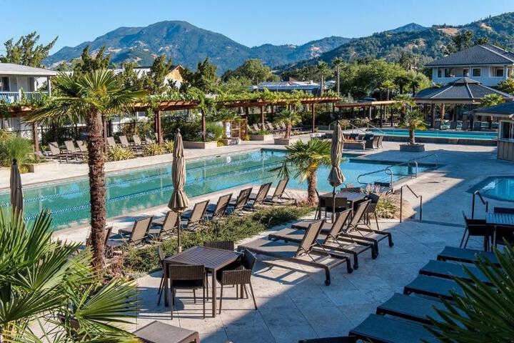 Calistoga Spa Hot Springs - Authentic Hot Springs Spa & Resort
