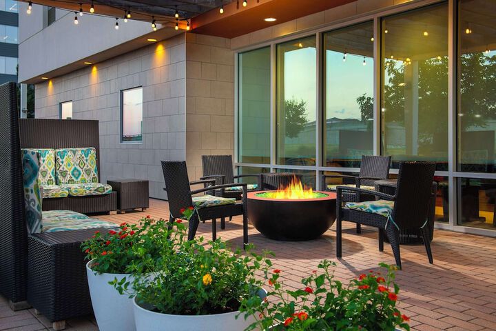 Terrace/Patio 23 of 25