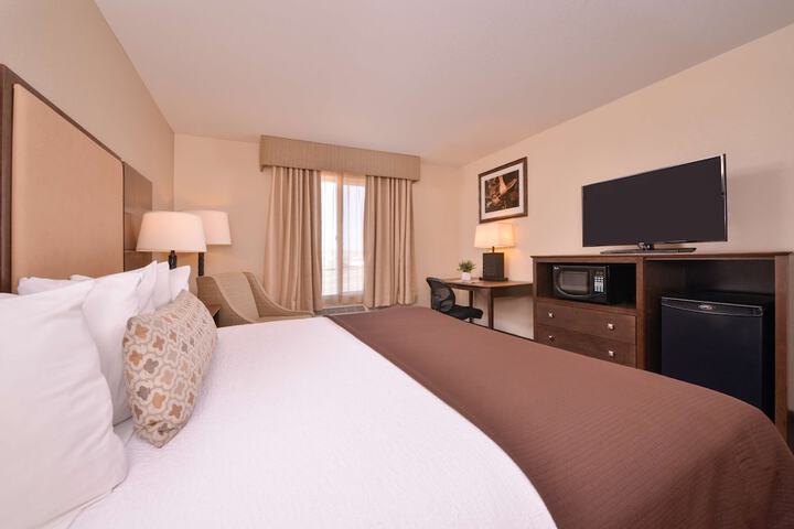Room 12 of 24