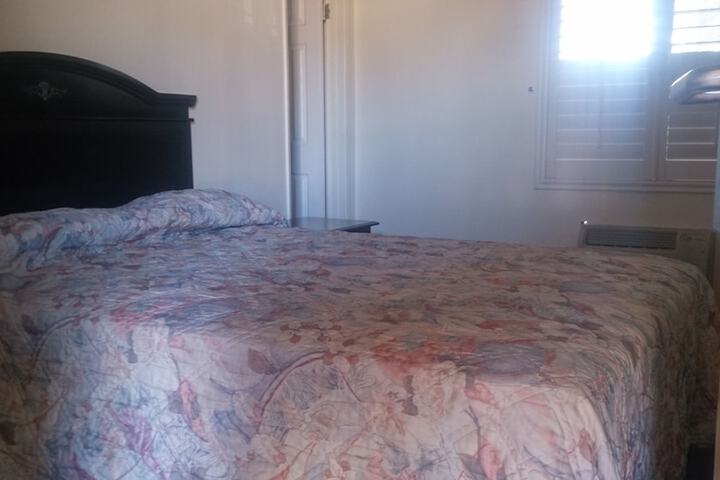 Budget Inn