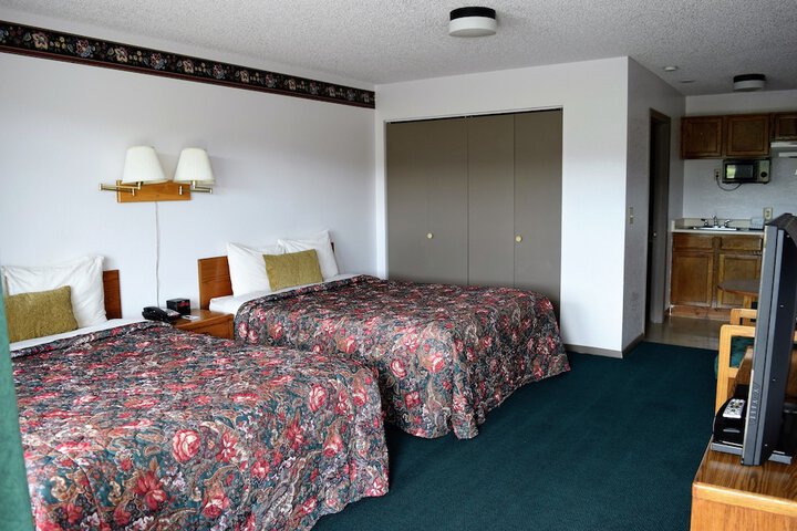 Room 7 of 37