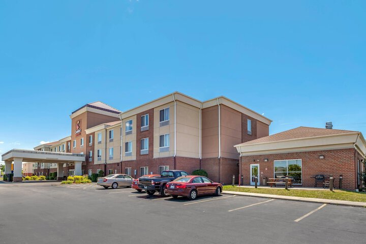 Comfort Suites Urbana Champaign University Area
