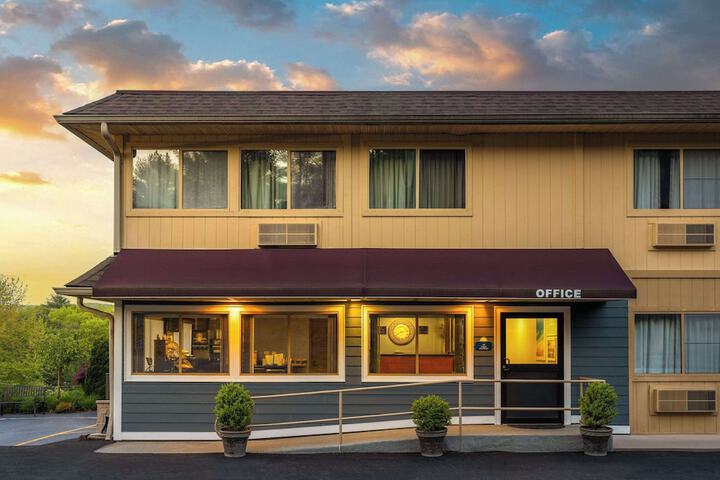 Days Inn by Wyndham Wurtsboro