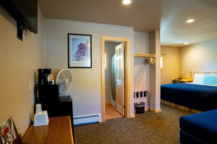 Room 37 of 67