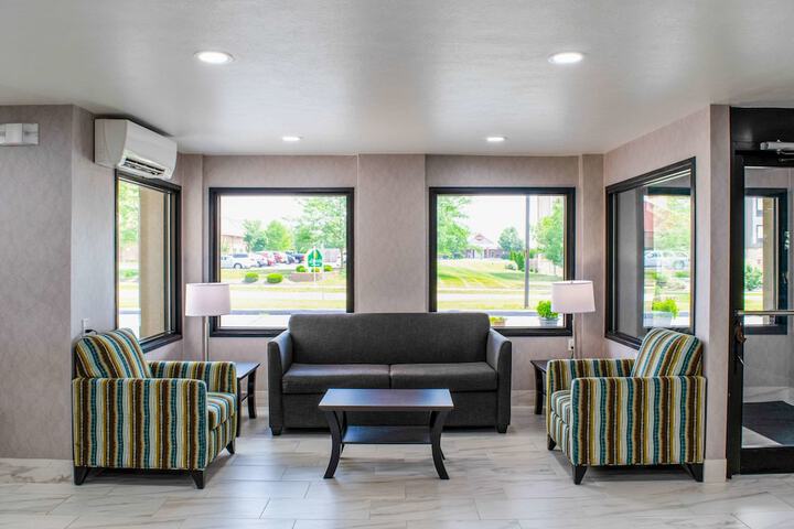 Hotel Interior 11 of 41