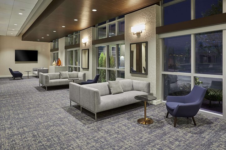 Hotel Interior 18 of 40