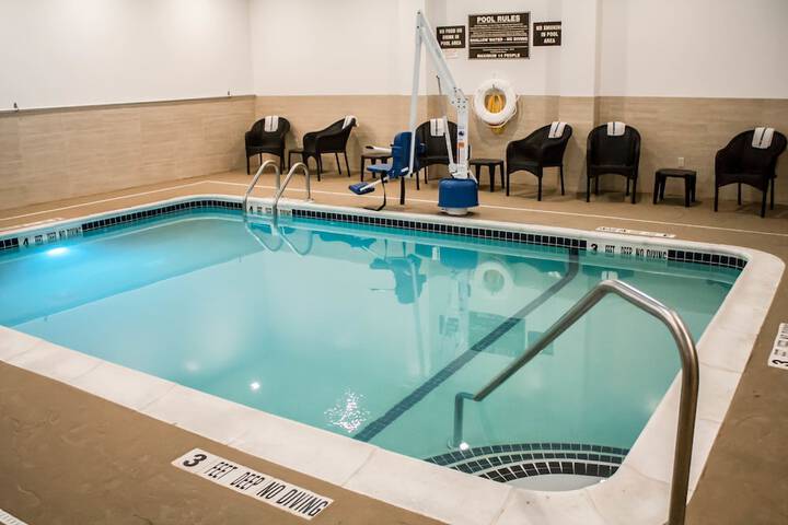 Pool 5 of 38