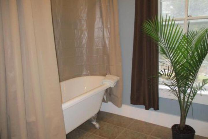 Cook Mansion Bed and Breakfast
