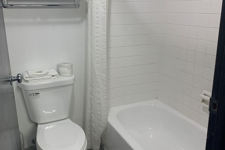 Room 19 of 24