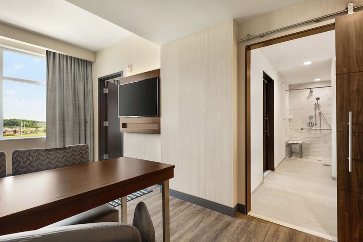 Embassy Suites by Hilton Noblesville Indianapolis Convention Center
