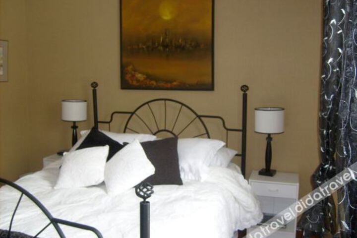 Chickadee Lane Bed & Breakfast