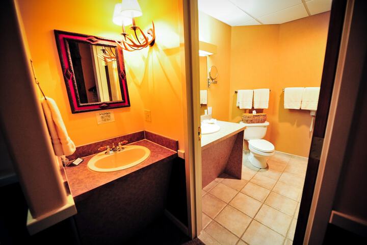 Room 187 of 260