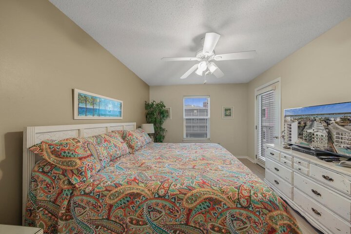 Room 20 of 42