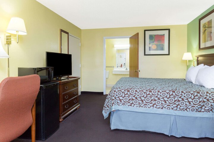 Room 19 of 26