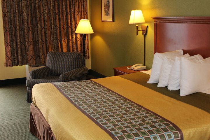 Americas Best Value Inn Conyer