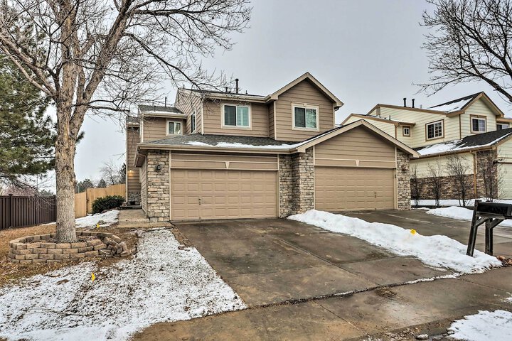 13 Mi to Dtwn Denver: Northglenn Townhome w / Patio