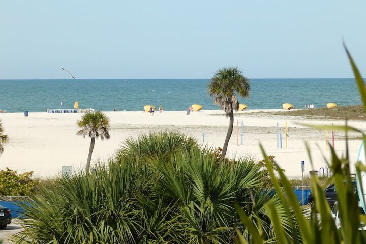 Treasure Island Hotel and Marina