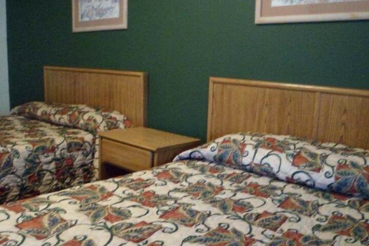 Room 1 of 14