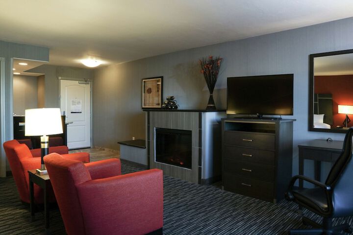 Room 27 of 72