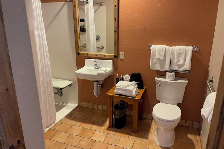 Table Mountain Inn