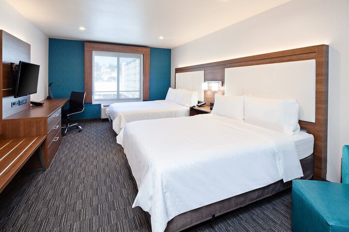 Room 42 of 68