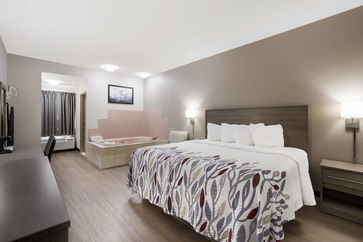 Room 15 of 35