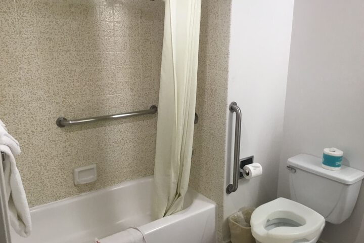 Room 19 of 30