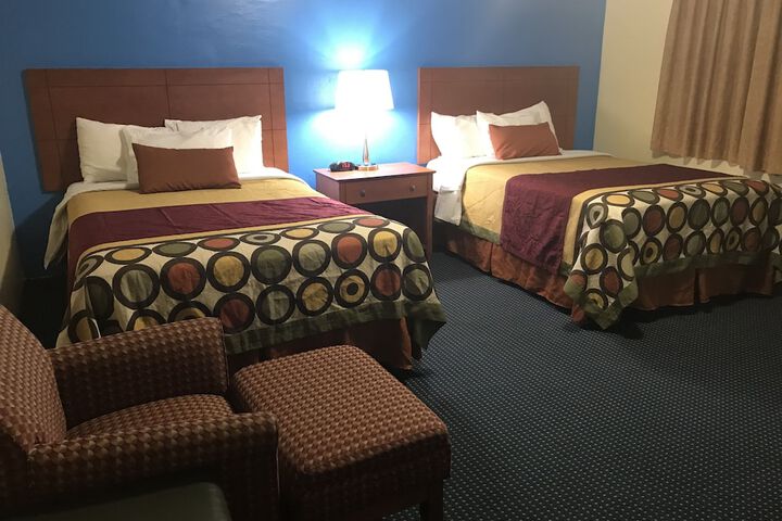 Room 17 of 43