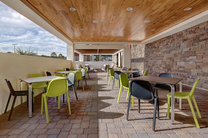 Terrace/Patio 51 of 55