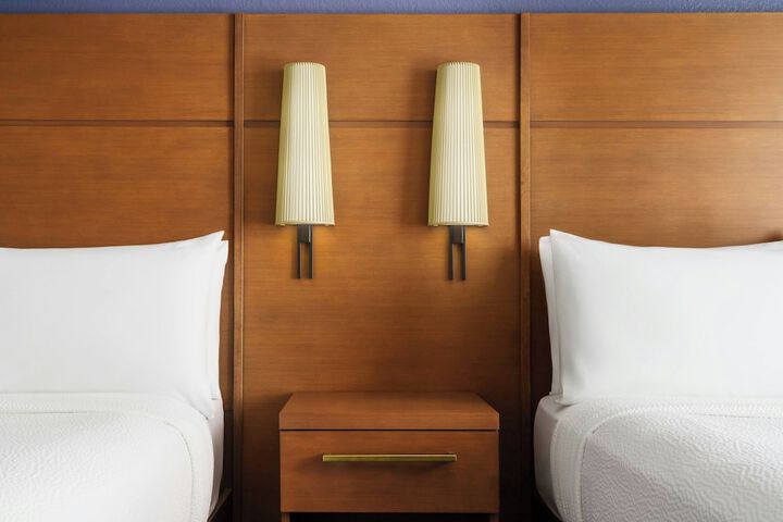 Room 22 of 42