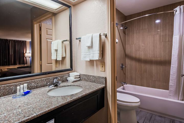 Room 20 of 27