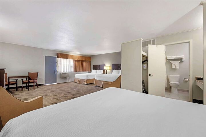 Best Western Red Carpet Inn
