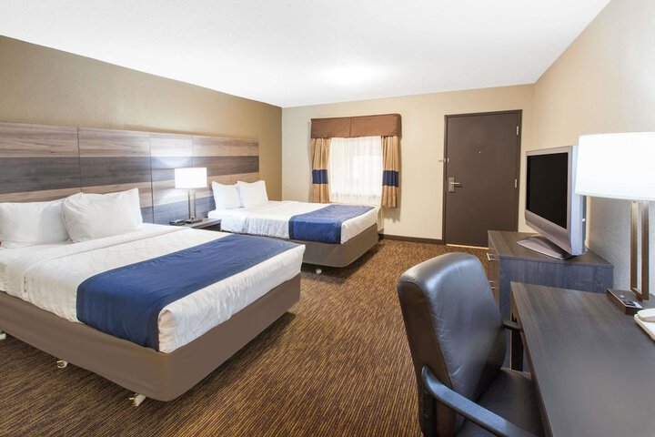 Room 5 of 20