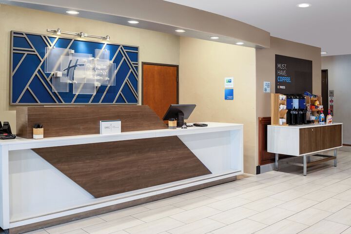 Holiday Inn Express Vancouver North - Salmon Creek by IHG