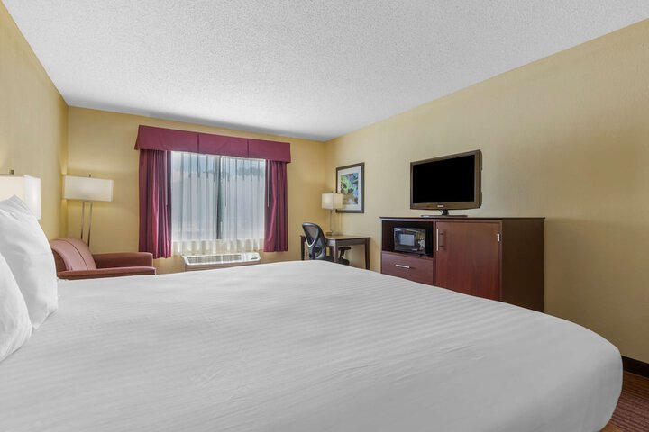 Best Western Seneca-Clemson