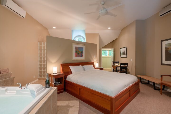 Room 9 of 53