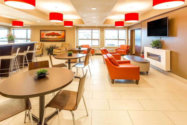 Hotel Interior 11 of 43