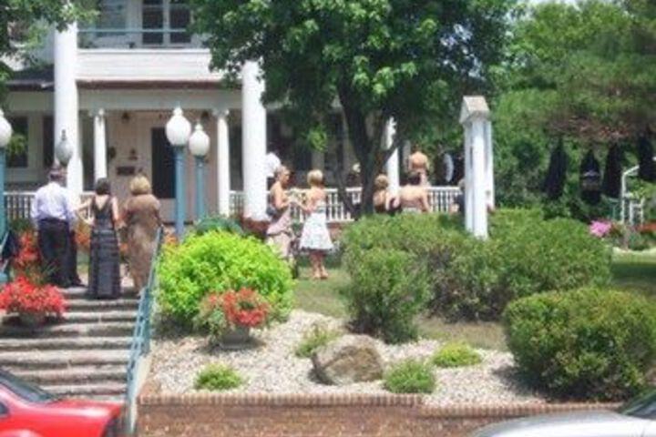 Pillar Inn