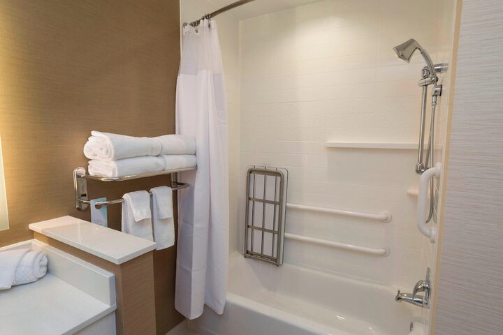 Fairfield Inn & Suites by Marriott Geneva Finger Lakes