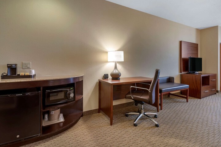 Room 25 of 45